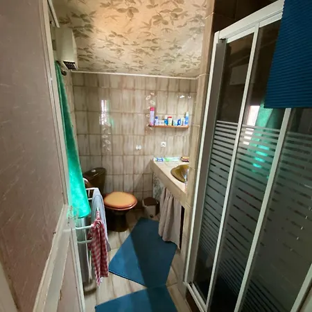Presqu'il De St Mandrier Sur Location Saisonnières * Saint-Mandrier-sur-Mer